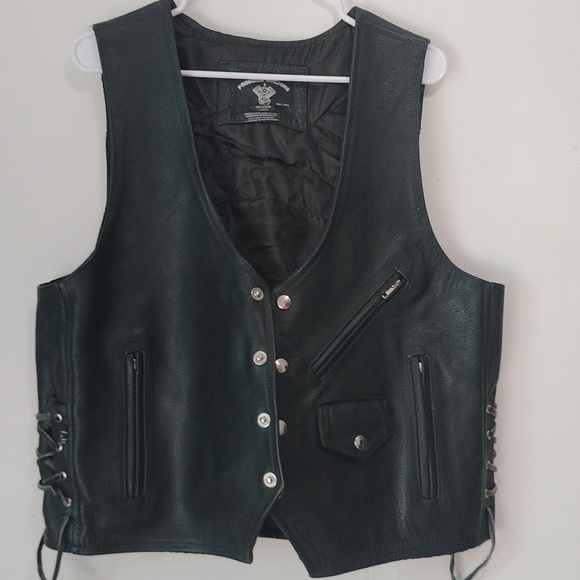 Freedom Machine Vest - Picture 9 of 16